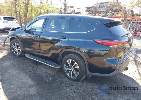 2021 Toyota Highlander Hybrid Xle из США, поврежденный, VIN 5TDHBRCHXMS524648